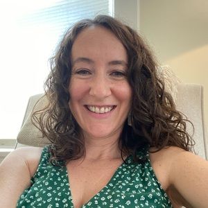 Meet your Posher, Suzy